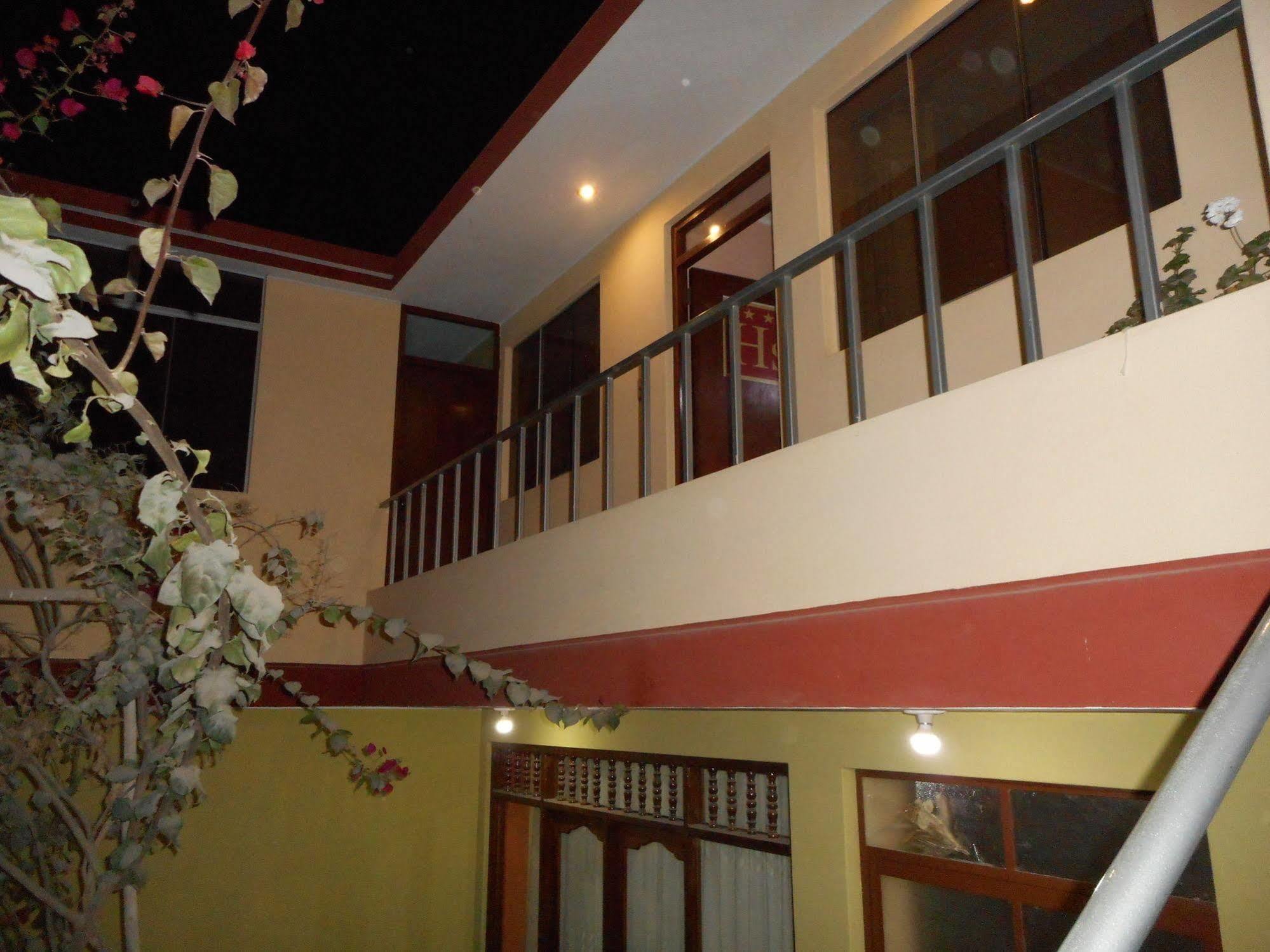 Hostal Geminis San Juan Bautista Exterior foto
